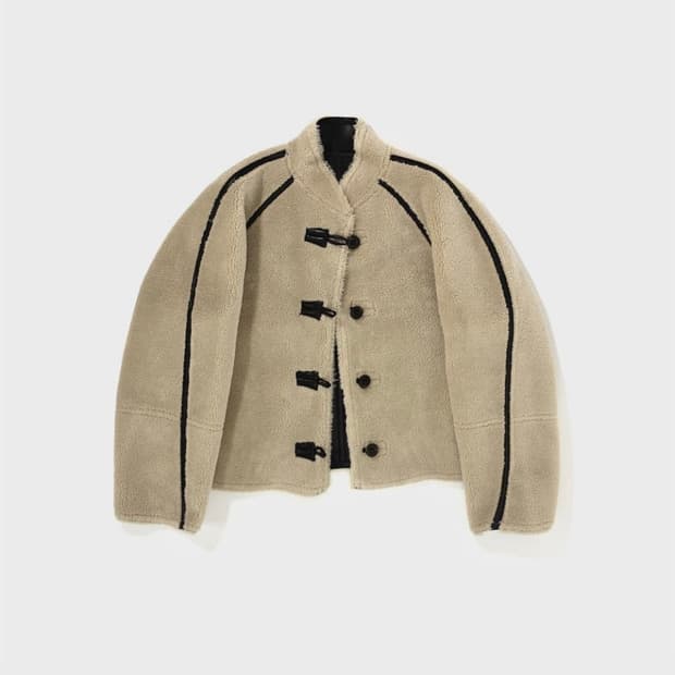 로우클래식 쇼트 시어링 리버시블 코트 무스탕