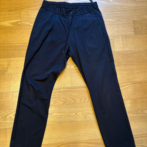 Attachment 슬림핏 팬츠