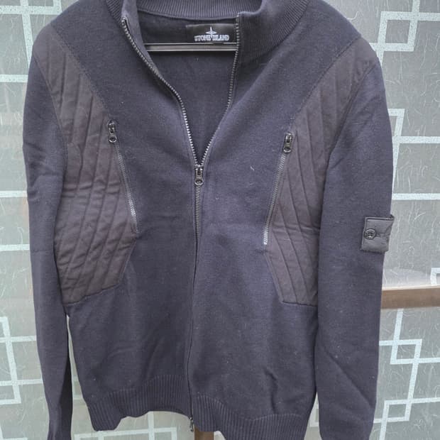 스톤   아이랜드  니트  짚업 가디간