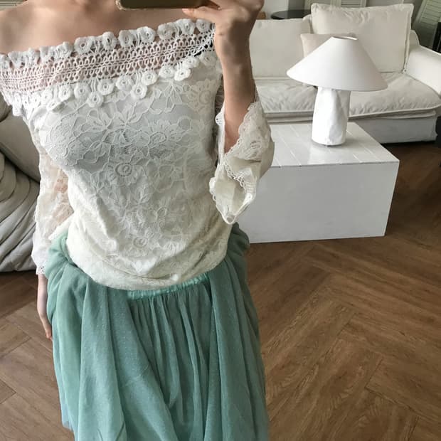 vintage lace top