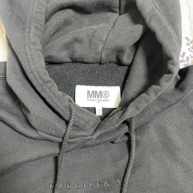 MM6 메종 마르지엘라 후드티 블랙 S