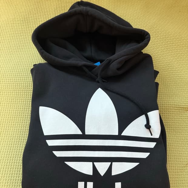 아디다스 로고 오버핏 후드+이벳필드 후드