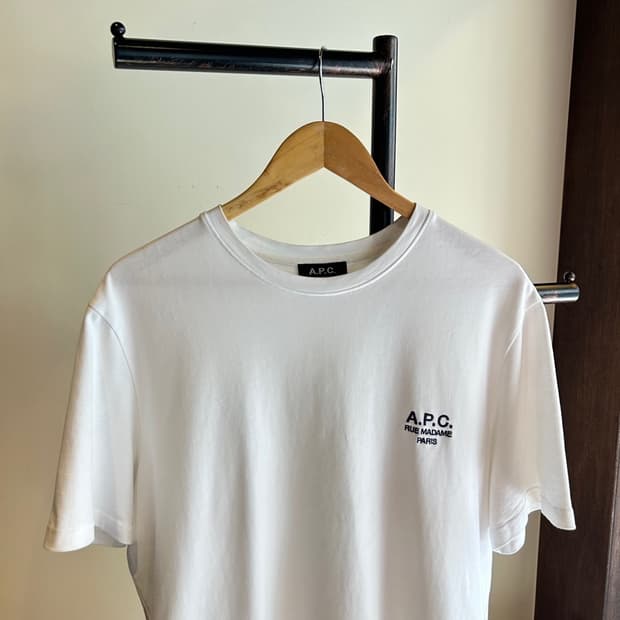 14780 - A.P.C 아페쎄 화이트 반팔 티셔츠