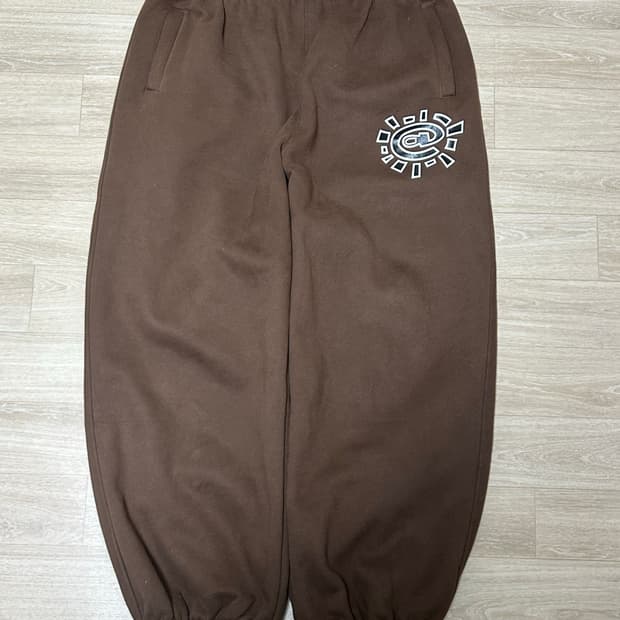 Always Do What You Should Do 조거팬츠