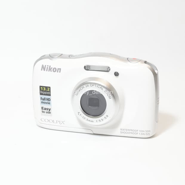 니콘 쿨픽스 S33 (White)
