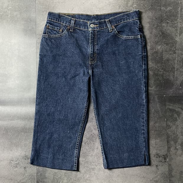 LEVI'S 리바이스517 빈티지 슬릿 데님 하프팬츠 A01168