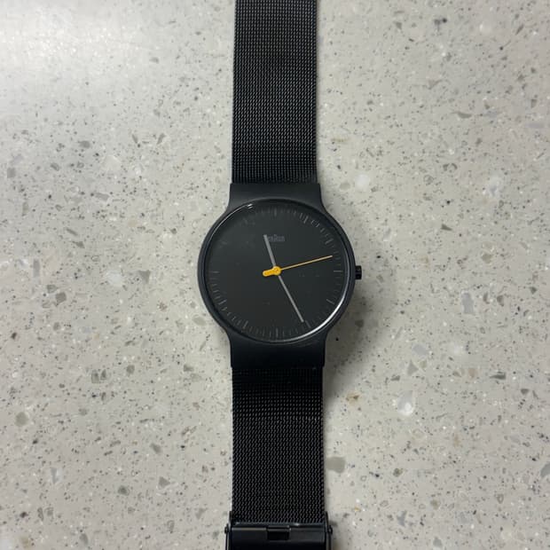 BRAUN 블랙 메쉬 손목시계