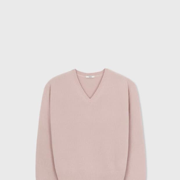 타일레 브이넥 니트 2사이즈