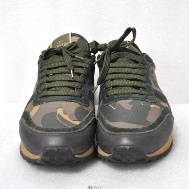 발렌티노/여성락스터디카모플라쥬스니커즈(사이즈240)정품