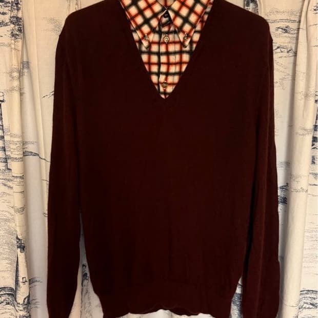 ALEXANDER McQUEEN knit sweater