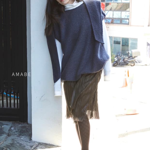 Amabe layered sweatshirts navy