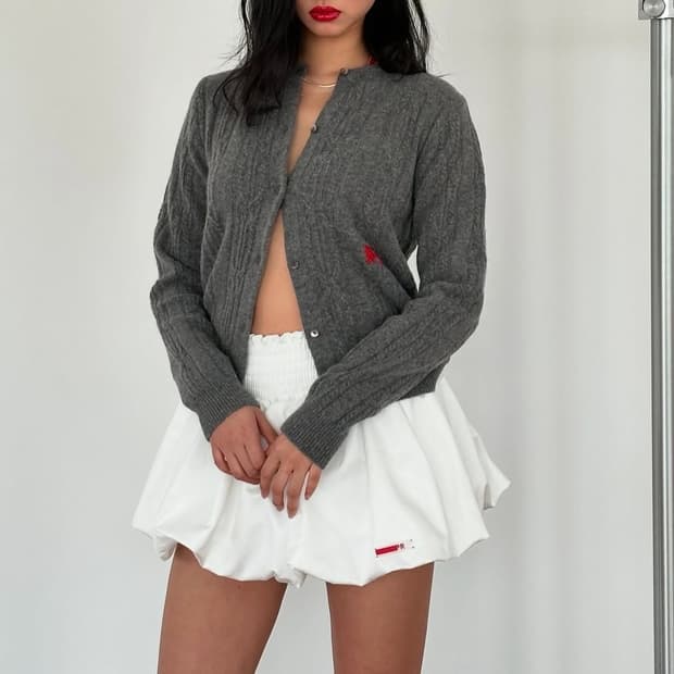 PR room puff ball skirt black