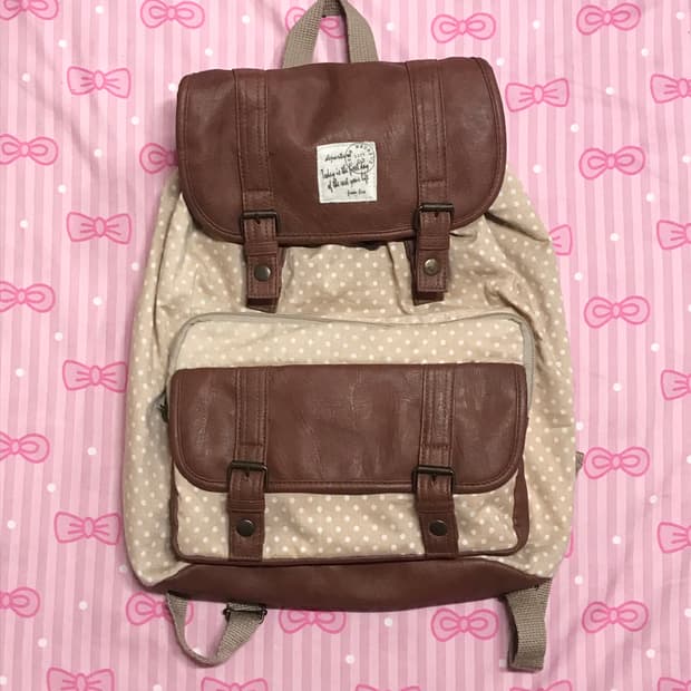 도트 가죽 모리 백팩 