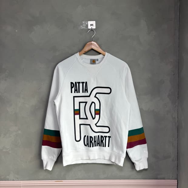 칼하트 x patta 맨투맨 화이트