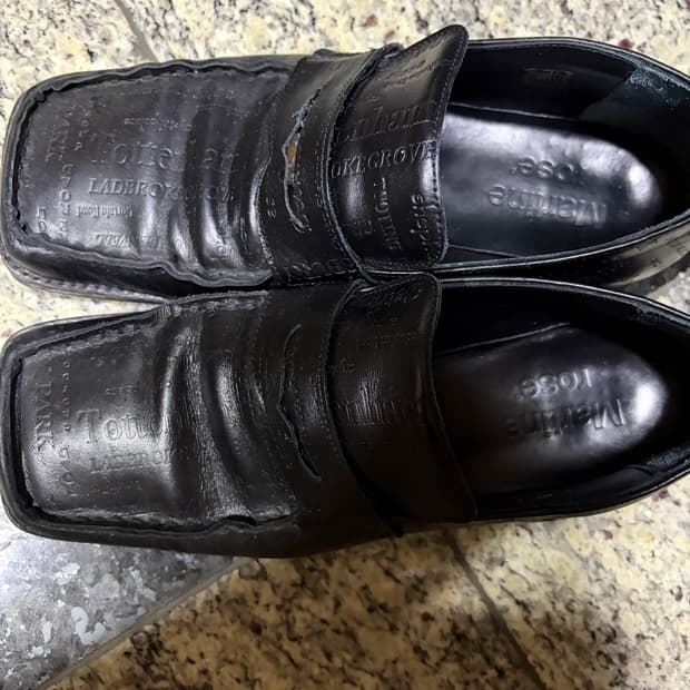 마틴로즈 스퀘어 토 페니 로퍼 43