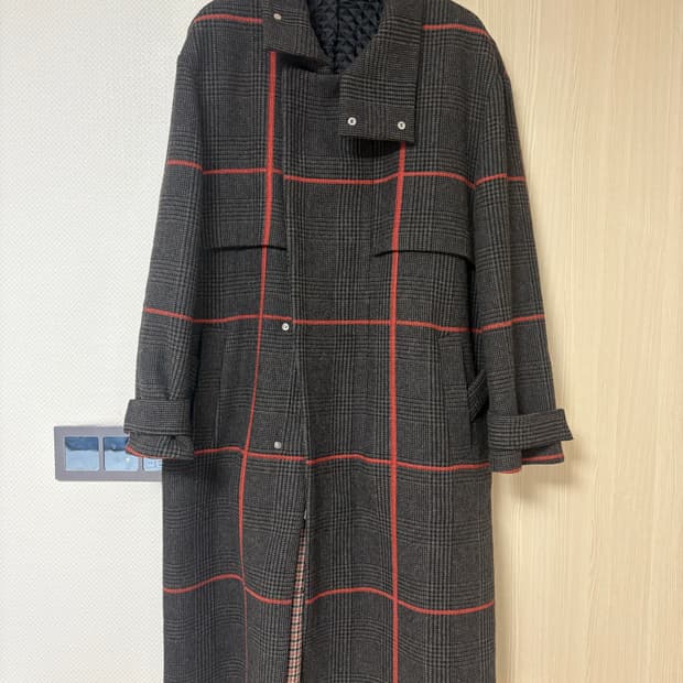 시스템 옴므 컬렉션 체크 헤링본 코트 105사이즈