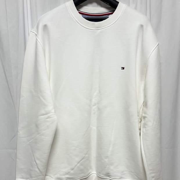 no.106 타미힐피거 화이트맨투맨 110사이즈 새상품