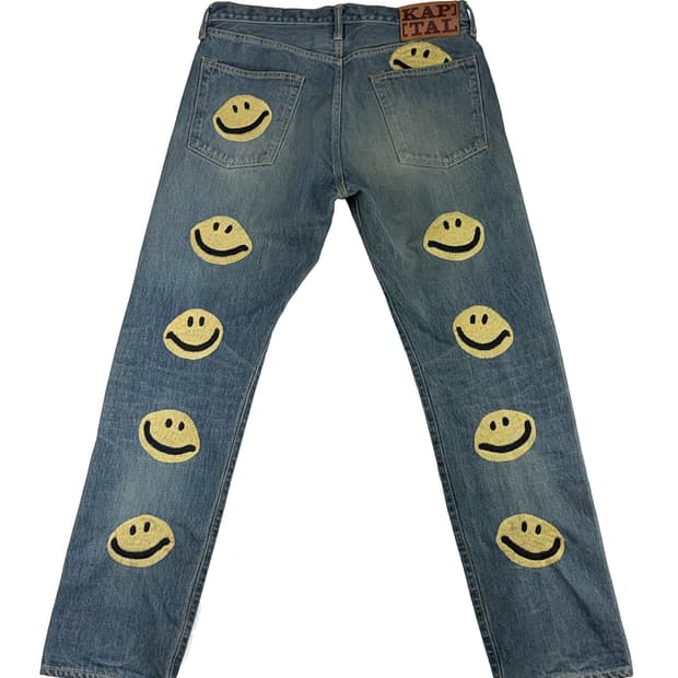 캐피탈 슬림 핏 스마일 자수 데님 팬츠 블루