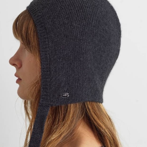 아옵트 비니 AOPT KNIT BONNET 차콜 컬러