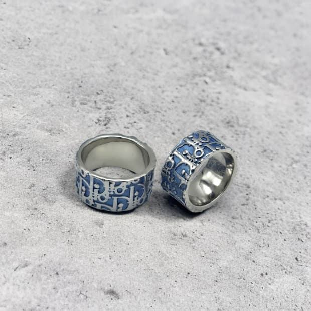 디올 블루 오블리크 반지