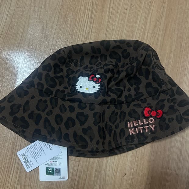 헬로키티 호피무늬 버킷햇