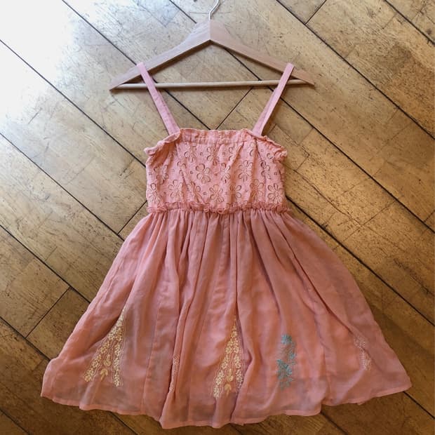 Flower frill sleeveless