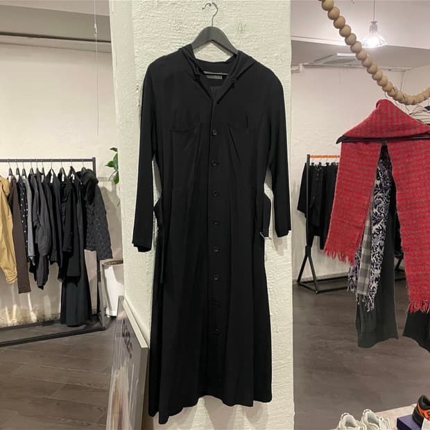 요지야마모토 후디드 롱셔츠