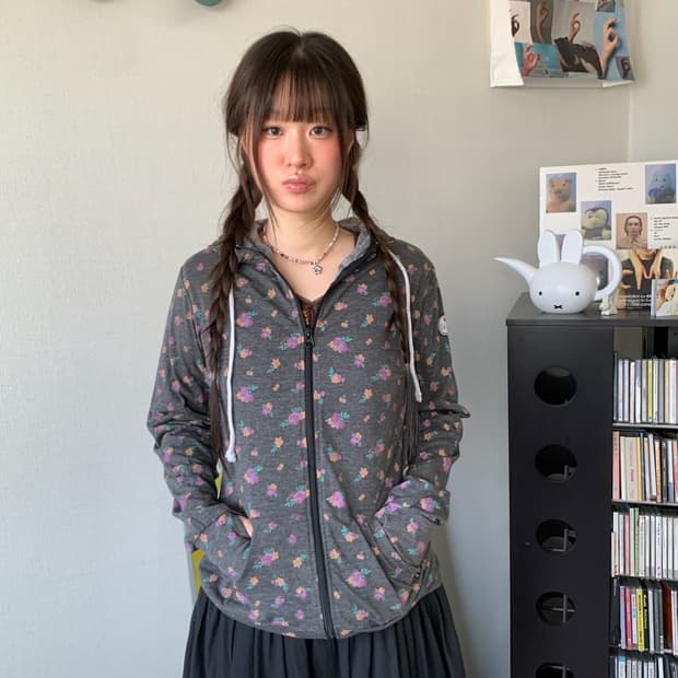 flower cotton zip-up