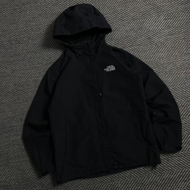 노스페이스 유틸리티 테크 마운틴 바람막이 자켓 y 4670