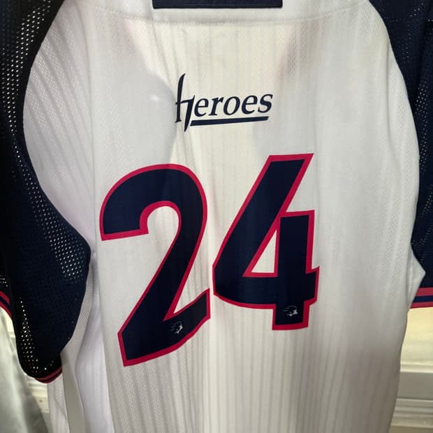 키움 히어로즈 송성문 스페셜 유니폼