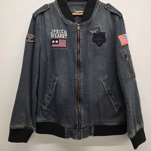 jeep 지프 남자 청 항공자켓.
싸이즈 105