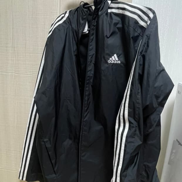 아디다스 바람막이
