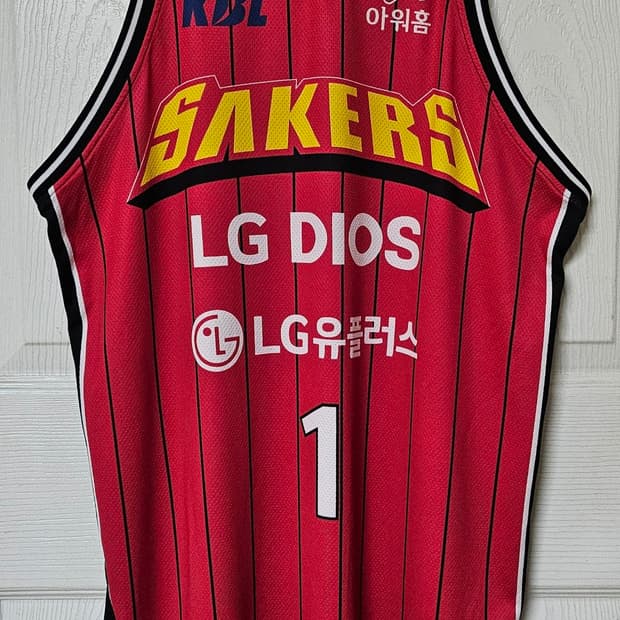 KBL 17-18 창원LG세이커스 르꼬끄 홈 유니폼(정창영) / 농구
