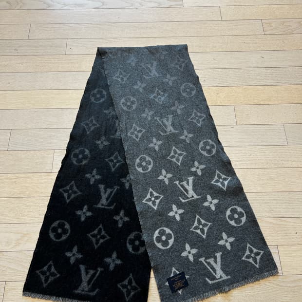 루이비통 모노그램 Dawn to Dusk 머플러
