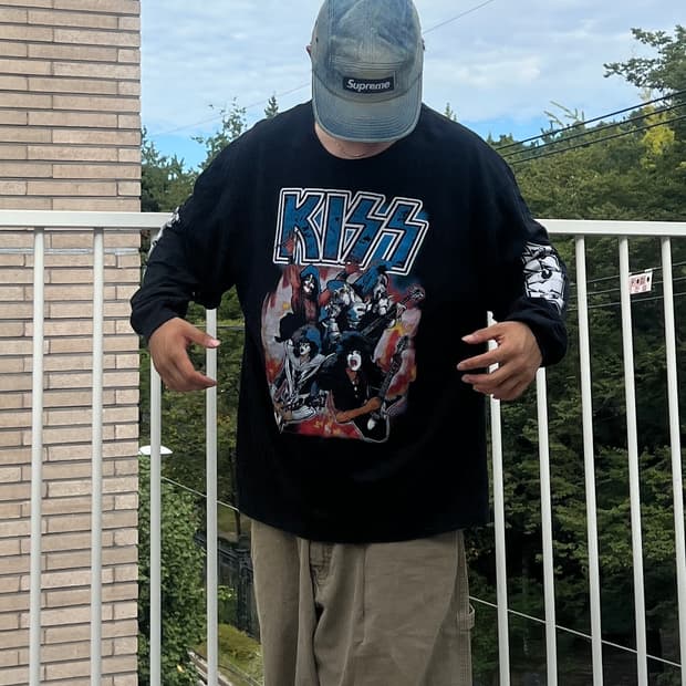 KISS 락반팔티