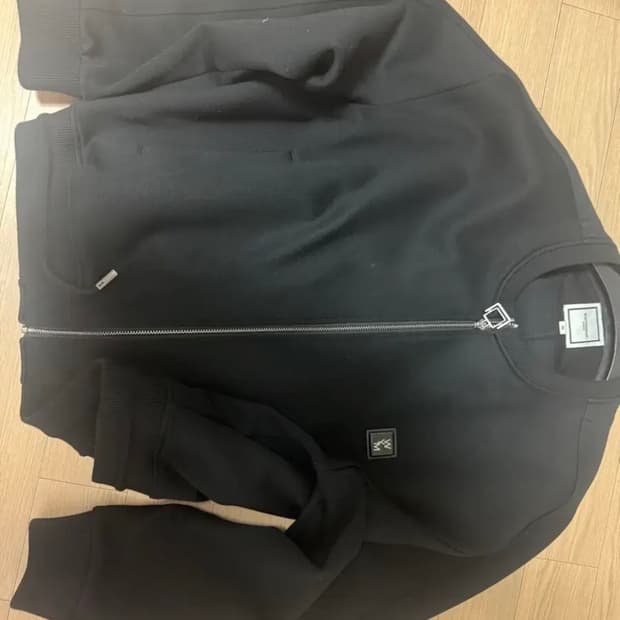 우영미 25ss 집업 스웨트셔츠 블랙 48