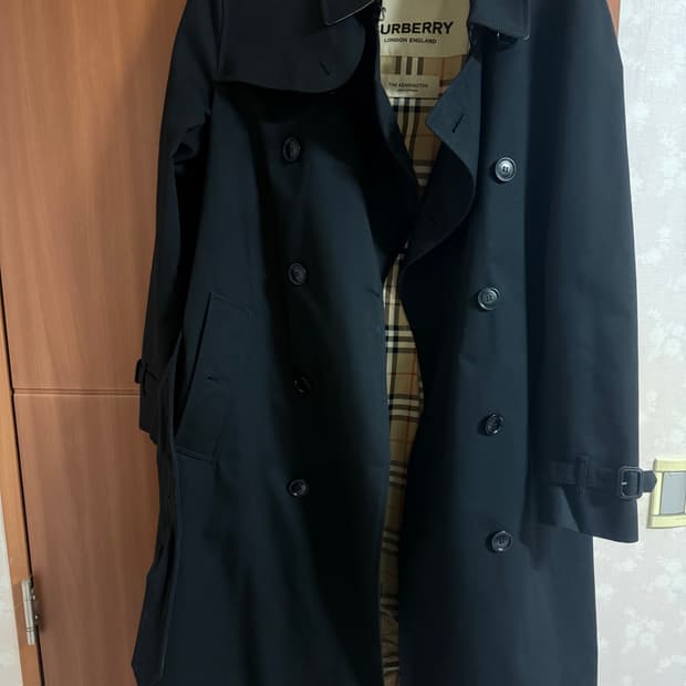 버버리 롱 켄싱턴 헤리티지 트렌치 코트-블랙 50