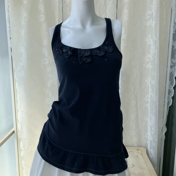 Abercrombie beads frill sleeveless