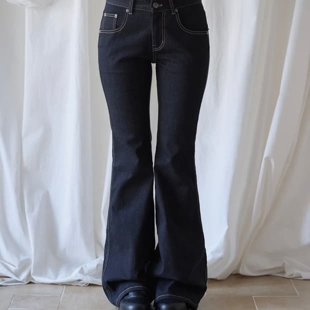 미레코 NON-FADE BOOTSCUT DENIM