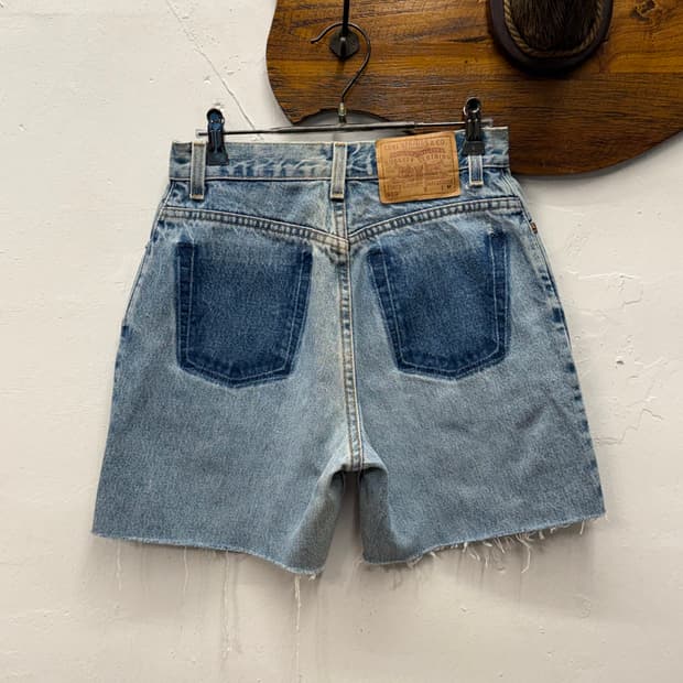 90s USA Levi's 550 Relaxed Fit Tapered