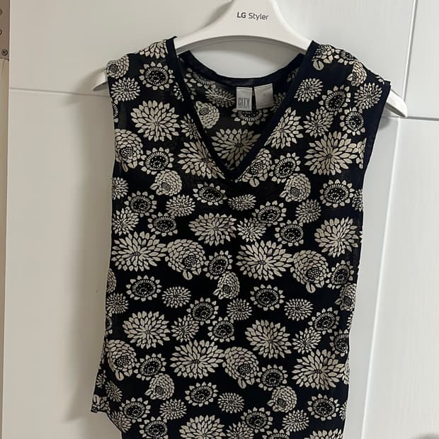 Dkny 나시블라우스 44,55 