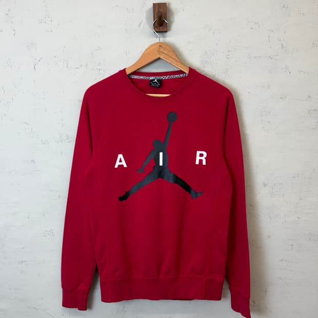 나이키 에어조던 빅로고 맨투맨 레드