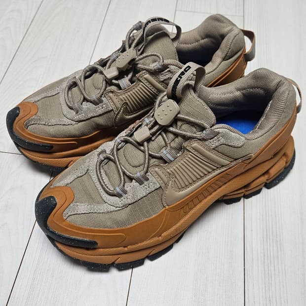 [225]나이키 보메로 롬