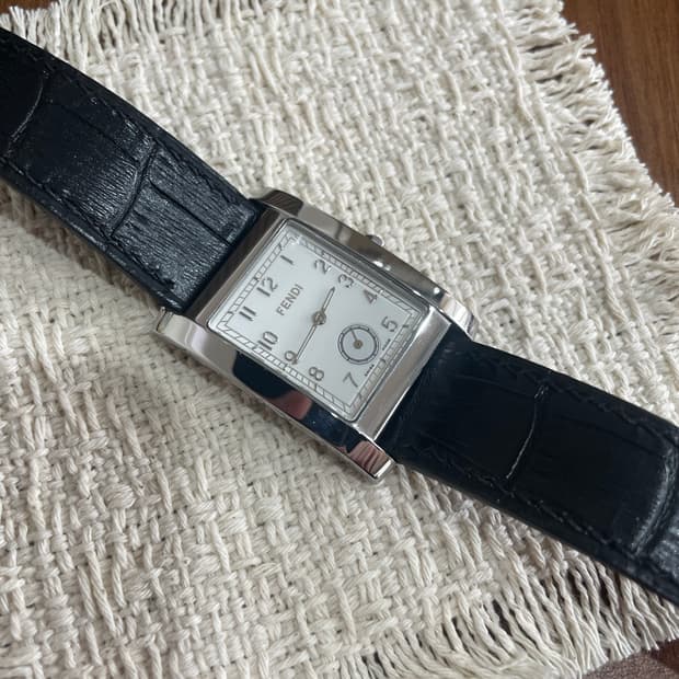 Fendi 펜디 오롤로지 7000G 스퀘어 탱크