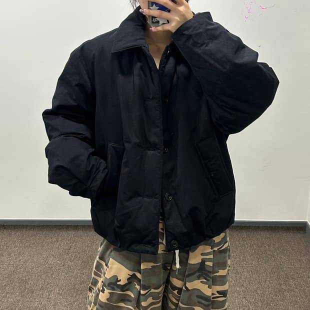 Coor 쿠어 버튼업 카라 패딩