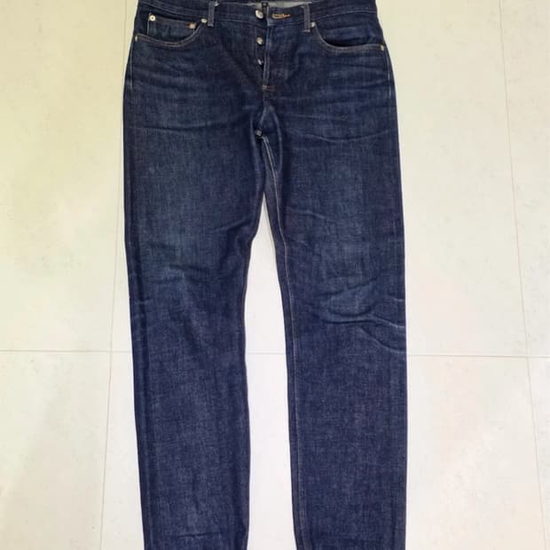 아페쎄 A.P.C. 쁘띠 뉴 스탠다드 생지 데님 팬츠
