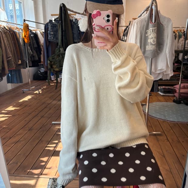 폴로 회베이지 니트