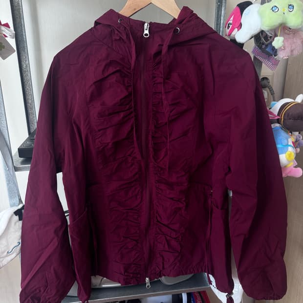 팬시클럽 셔링 윈드브레이커