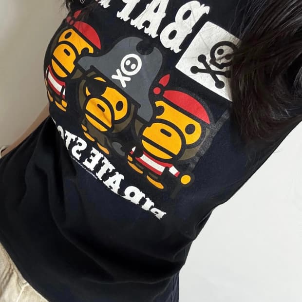 베이프 파일럿 마일로 반팔