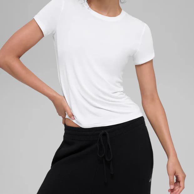 (새상품) 알로요가 Alo Yoga 올 데이 반팔 화이트 XS